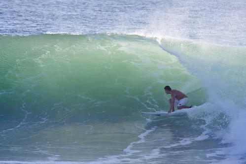 Surfing Burleigh Heads_1029