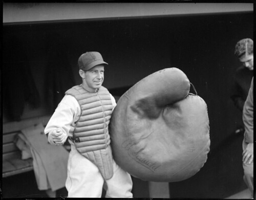 Red Sox: Al Schract, baseball clown, with huge catcher mitt.