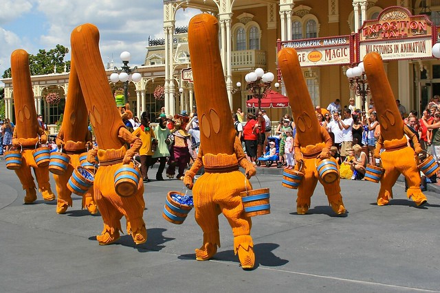 WDW 2008 June - Disney Dreams Come True Parade