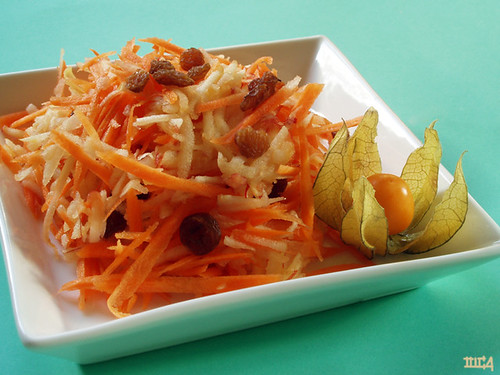 carrot and apple salad