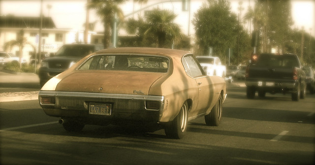 Since this is an old Chevelle I decided to give it an antique treatment