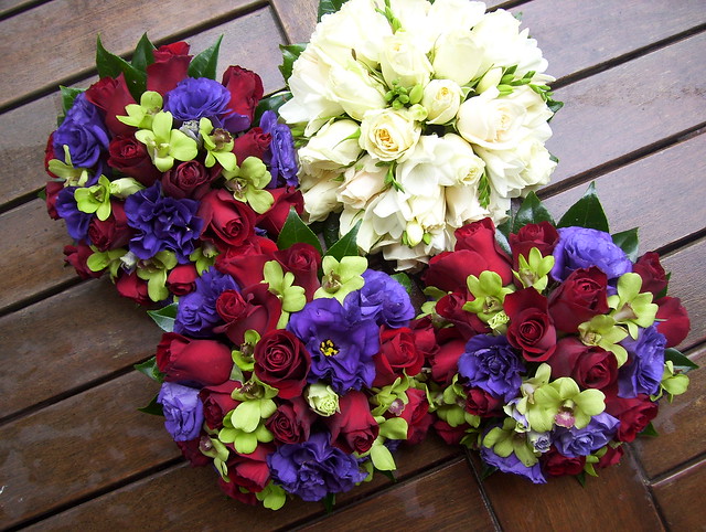 Rose Wedding Bouquet wwwfbdsigncomau P42 Fully wired posy shape bouquets 