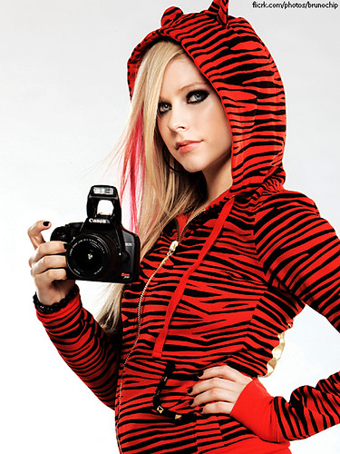 Avril Lavigne New Photoshoot Canon