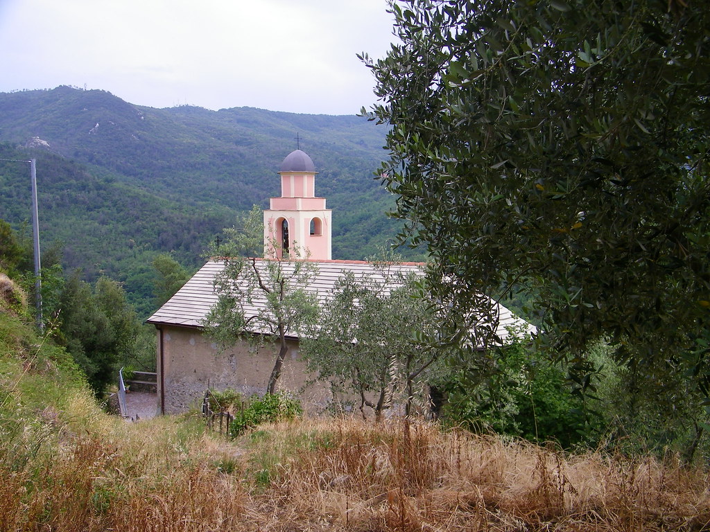7] Quiliano (SV), Garzi: una chiesetta fra gli ulivi