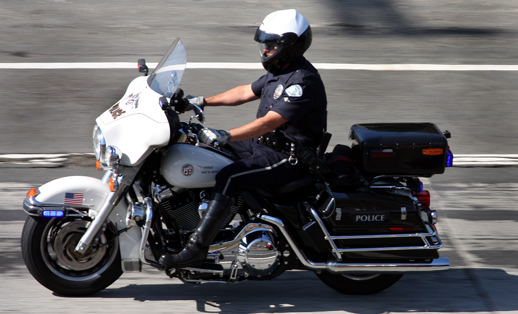 LAPD Motor Unit go back