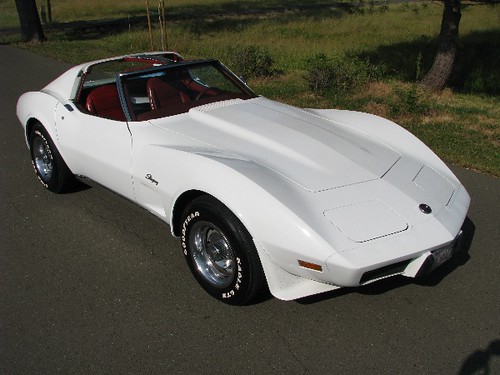 Another mighty fine classic 1976 Corvette Stingray from Left Coast Classics