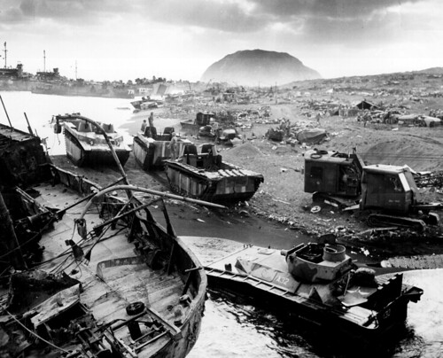 無料写真素材|戦争|第二次世界大戦|太平洋戦争|硫黄島の戦い|風景日本|モノクロ