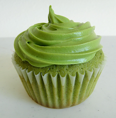I baked green tea cupcakes today Aren't they beautiful They are sooo good