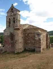 Nogales de Pisuerga (Palencia). Iglesia de San Juan Bautista