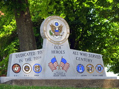 Dickson Co. War memorial