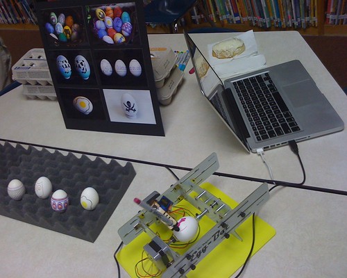 Egg-Bot at Higher Learning Day