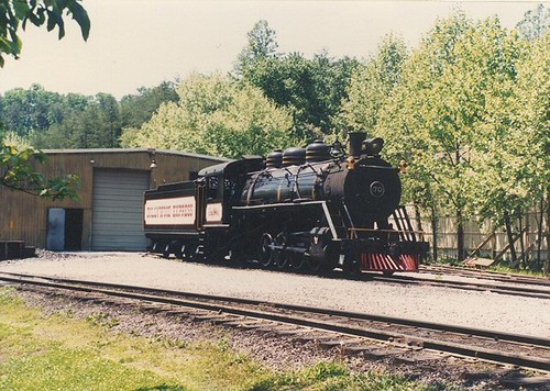 The enginehouse at the Dollywood Amusement Park. Pidgeon Forge Tennesee. May 1990. by Eddie from Chicago