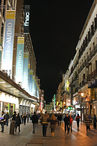 downtown madrid on a tuesday night