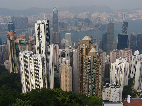 Hong Kong, a major Asian financial center, is a significant potential source of growth in Asian hedge funds.
