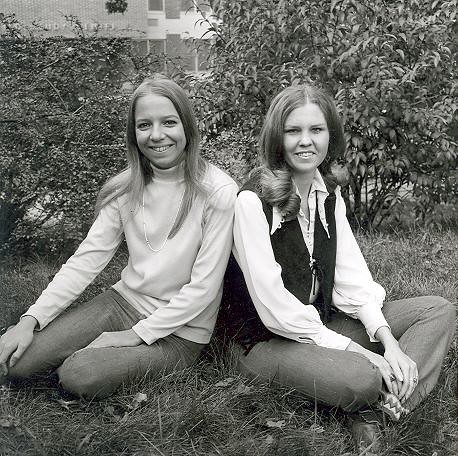 Yearbook Portraits, 1970 (27) - Joann Forte and Mary Lynn Dav