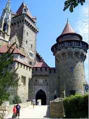 Burg Kreuzenstein  (A) NÖ