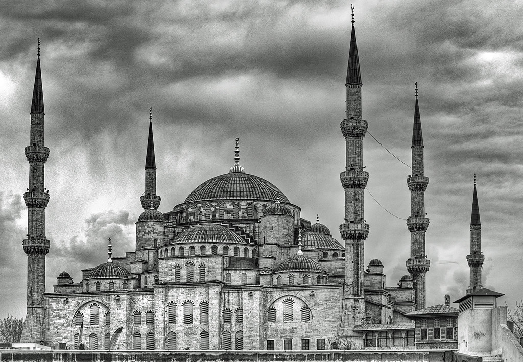 Blue Mosque exterior, Istanbul, Turkey