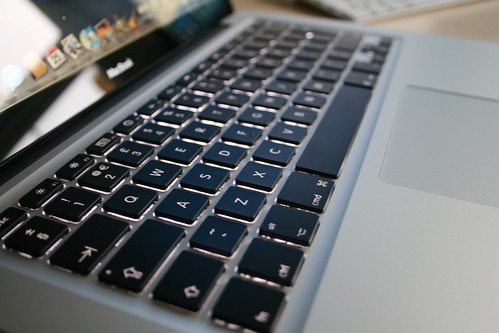 Apple Aluminum MacBook (Late 2008)
