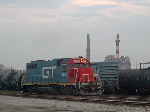 A former Grand Trunk Western Railroad EMD roadswitcher working the CN Crawford Yard. Chicago Illinois. Early November 2007. by Eddie from Chicago