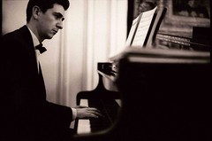 wedding photographer edward olive - the pianist