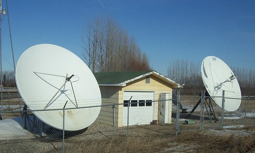big satellite dishes