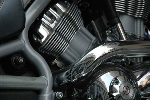 Harley Davidson engine, crome, Financial District, San Francisco, California, USA by Wonderlane