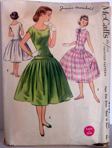 Vintage Mccalls  Pattern 3151 Size 10 Teen Rockabilly 50s Full Skirt Dress