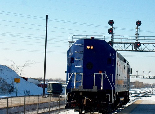 Eastbound Metra locomotive running light. Chicago Illinois. December 2006. by Eddie from Chicago