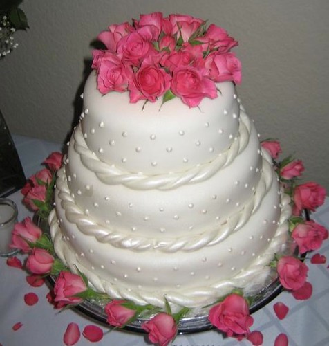 Simple Wedding Cake Here is the cake looking much prettier with the fresh