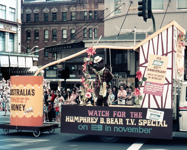 197108 237 Humphrey B Bear