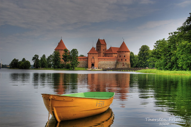 HDR Trakai castle