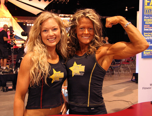 muscle girls all natural hardbodies stacey and cheryl