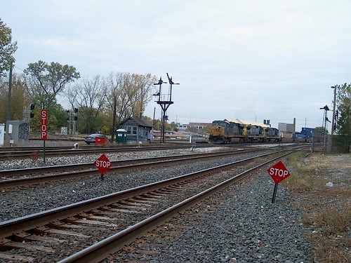 Southbound CSX Transportation Company intermodal transfer train arriving at  Brighton Junction. ( Gone.) Chicago Illinois. October 2006. by Eddie from Chicago