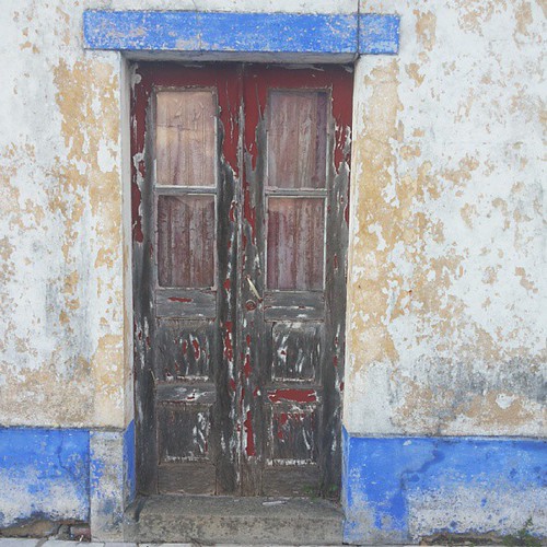 #doors #doorsworldwide #doorsondoors #doorsonly by Joaquim Lopes