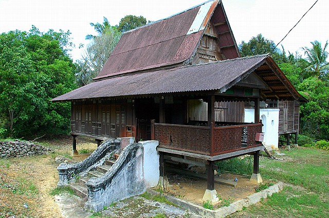 melaka traditional house