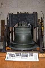 Pennsylvania - Valley Forge - Washington Memorial Chapel: The Justice Bell