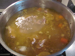 Chicken stock - mid-boil