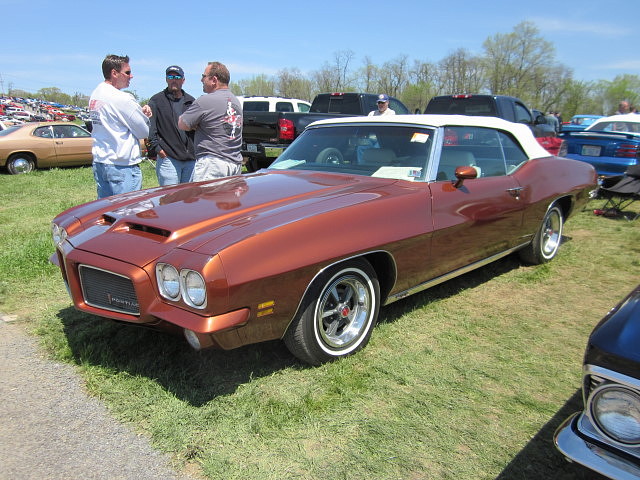 1971 Pontiac LeMans Sport Convertible The GTO nose was an available factory