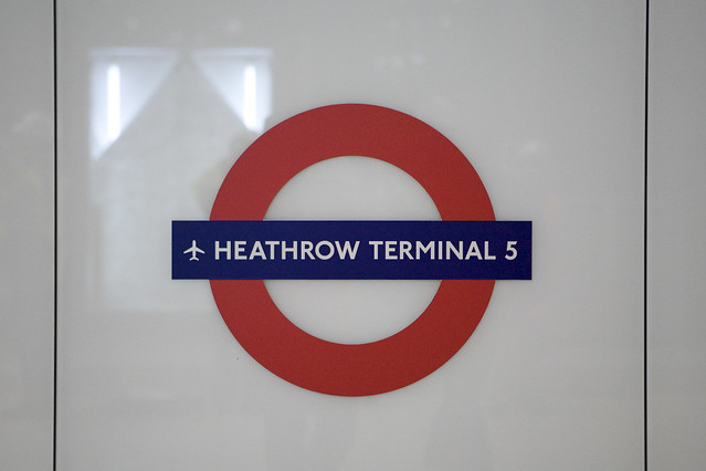 Heathrow Terminal 5 - Piccadilly Line