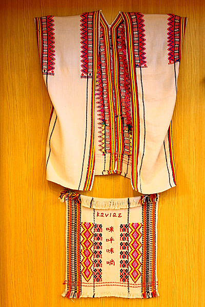 1U68布農族文物-傳統服飾