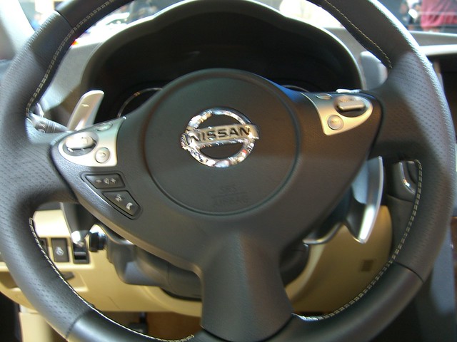 Nissan maxima vibration in steering wheel