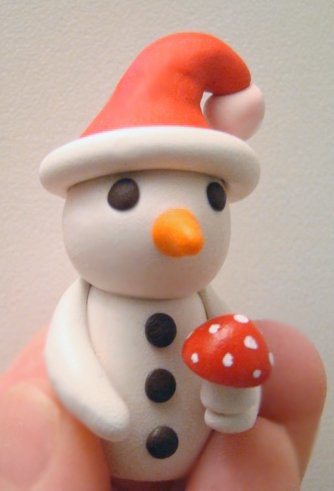 Snowman with a mushroom?