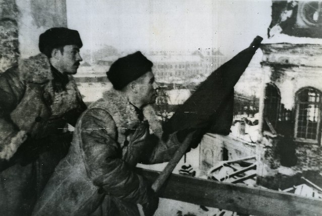 Surrender At Stalingrad: End of the German Sixth Army, 1943