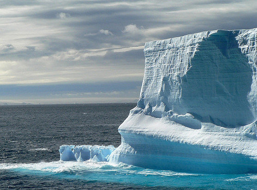 Antartica-iceberg-