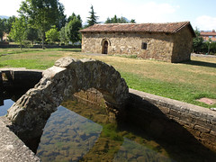 Velilla del Río Carrión (Palencia). Ermita de San Juan de Fuentes Divinas