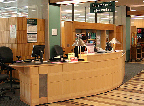 Olin Library's Reference Desk