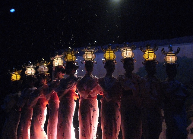 Lantern Dancers in Yachiyosa theater