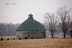 Barns: Round, Indiana