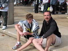 Sam Runs DM Marathon '08