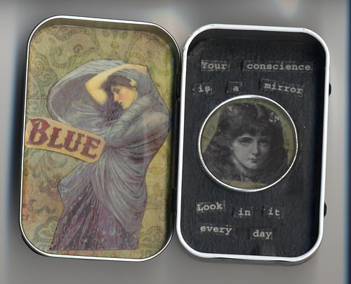 Your Conscience is a Mirror Altered Altoid Tin Interior ZNE